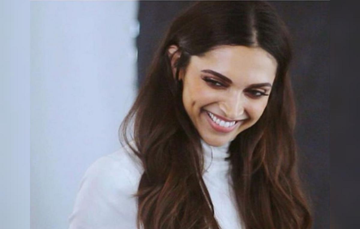 Zoom In Deepika Padukone Still Has Rk Tattoo On Her Neck See Pic deepika padukone still has rk tattoo