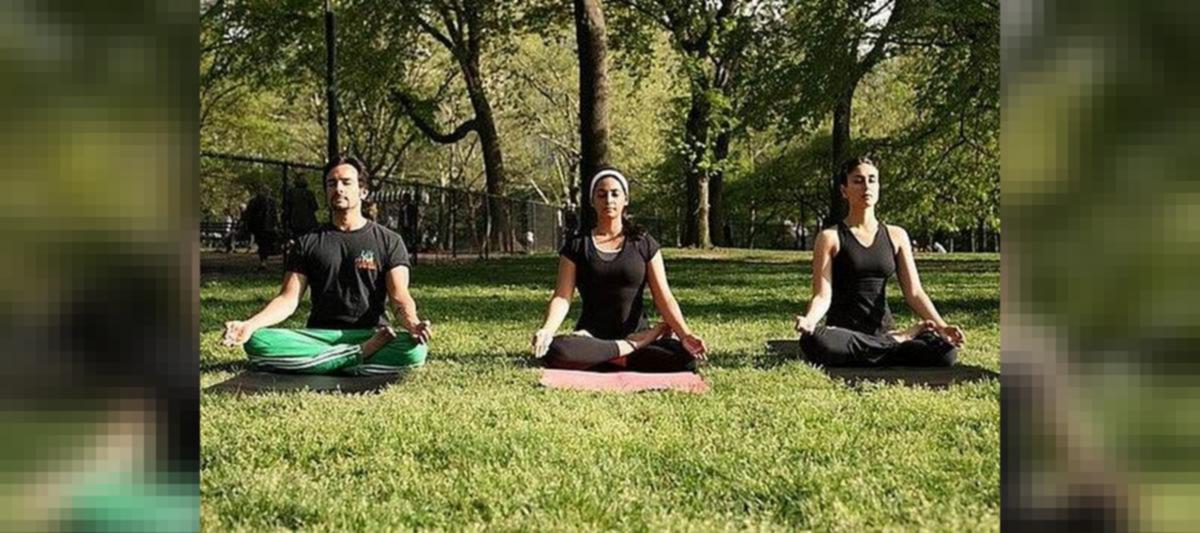 International Yoga Day 2017 From Kareena Kapoor To Shilpa Shetty Meet The Modern Day Yogis from kareena kapoor to shilpa shetty