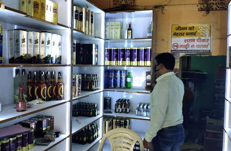 Will Wine Shops Be Open In Mumbai Pune Navi Mumbai Maha Govt To Take A Call On Sale Of Liquor By Monday