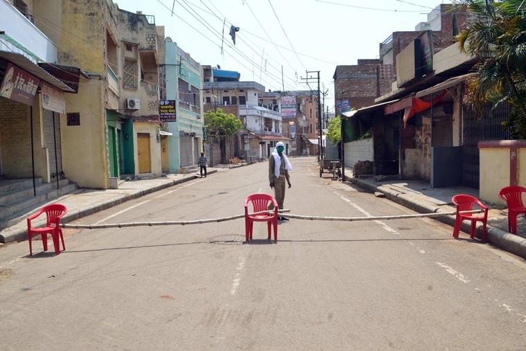 Coronavirus In Mumbai Full List Of Covid 19 Containment Zones From Colaba In Sobo To Borivali In West And Mulund In East Issued By Bmc As Of May 16 Coronavirus In Mumbai Full List Of Covid 19 Containment Zones From Colaba In Sobo To Borivali In West And Mulund In East Issued By Bmc As Of May 16