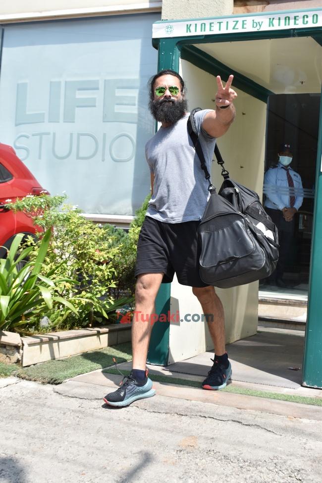 Actor Navdeep Spotted at Gym