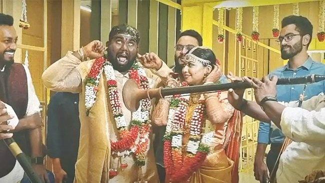 Viva Harsha Marriage Pics