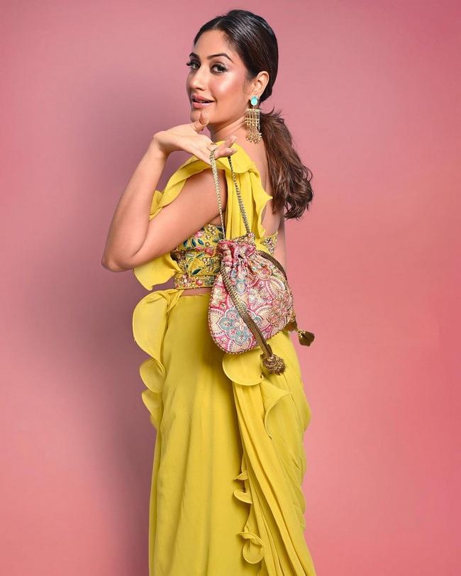 Surbhi Chandna Amzing Looks in Yellow Dress