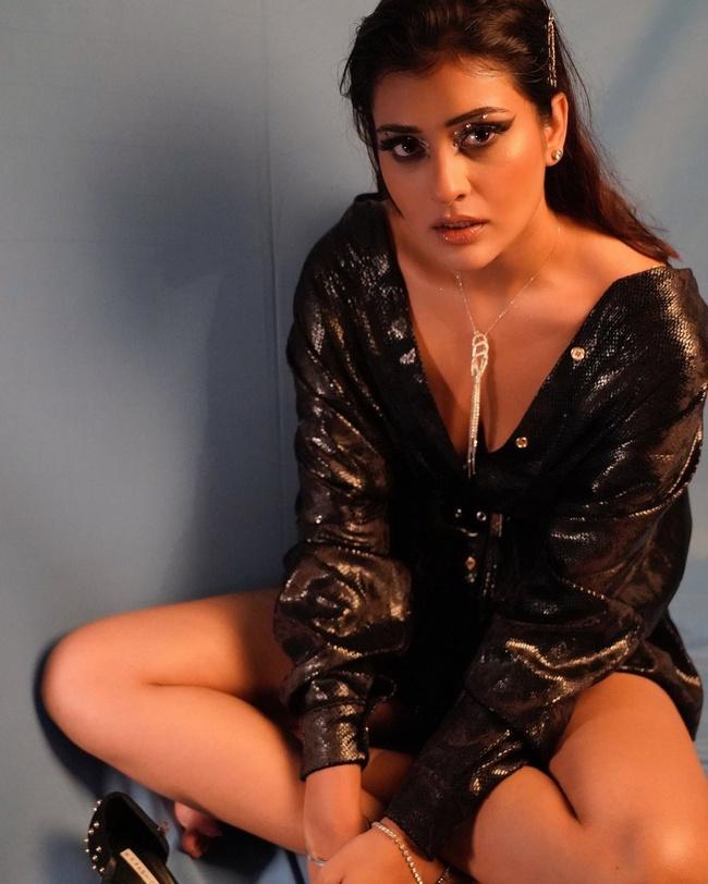 Payal Rajput Mesmerising Looks in Black Outfit