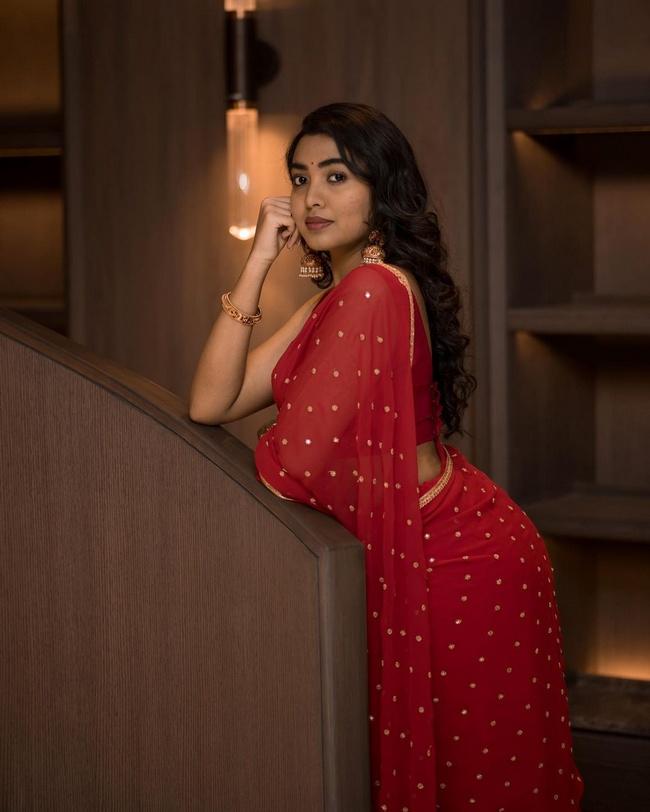 Shivathmika Rajashekar Awesome Looks in Red Saree