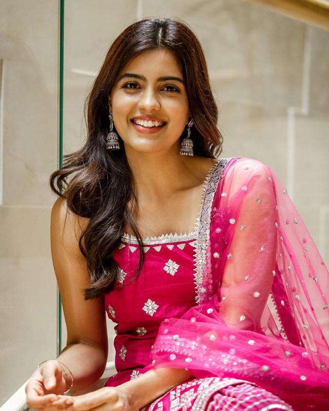 Amritha Aiyer Beautiful Cliks in Pink Dress