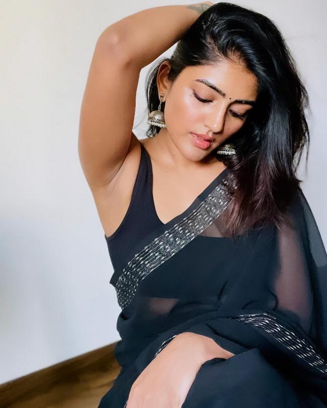 Eesha Rebba Sultry Poses in Black Saree