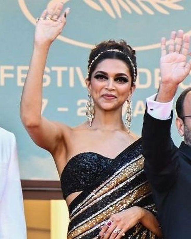 Deepika Padukone Looking Stunning At Cannes Film Festival