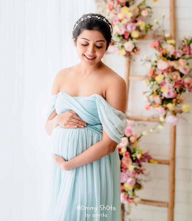 Pranitha Subhash Glowing With Her Baby Bump