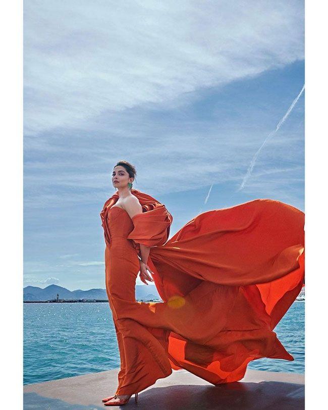 Deepika Padukone Looking Stylish In Orange