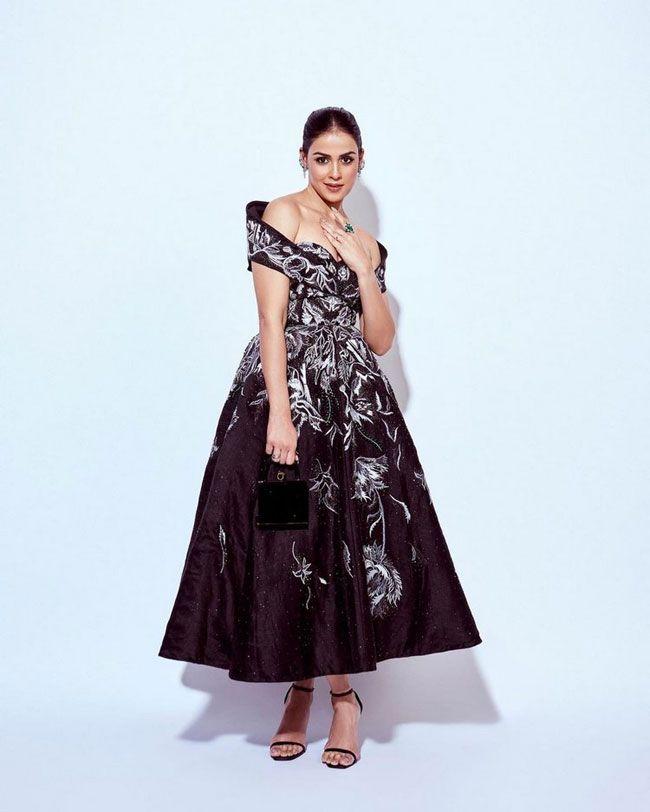 Genelia Gorgeous Looks In Designer Dress