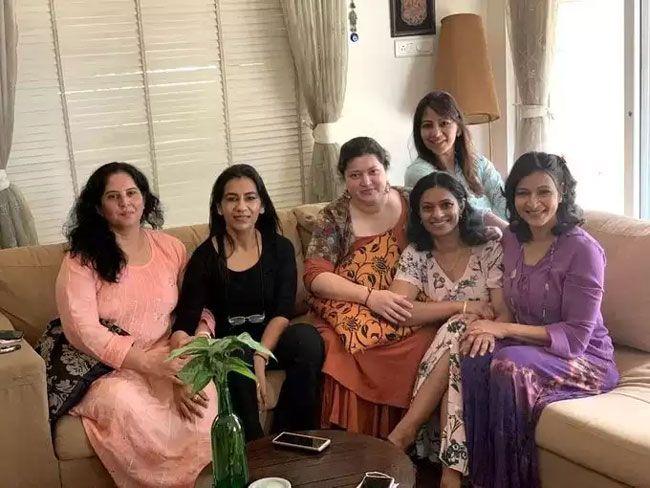 Sudheer Babu Wifes Birthday Pics Shared By Manjula