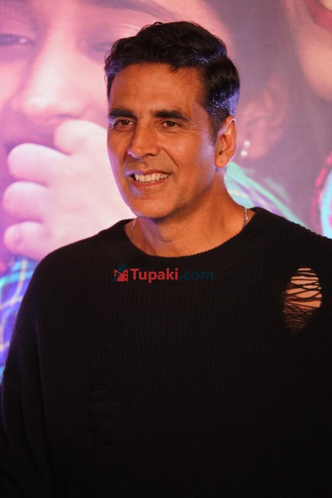 Akshay Kumar in Hyd for Promotions