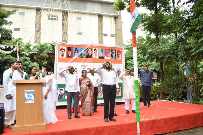 NBK Hoisting Indian Flag At Basavatarakam Hospital