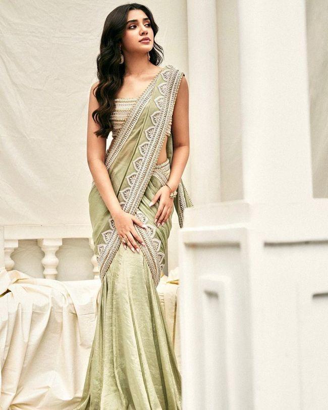 Krithi Shetty Looking Highly Glamorous