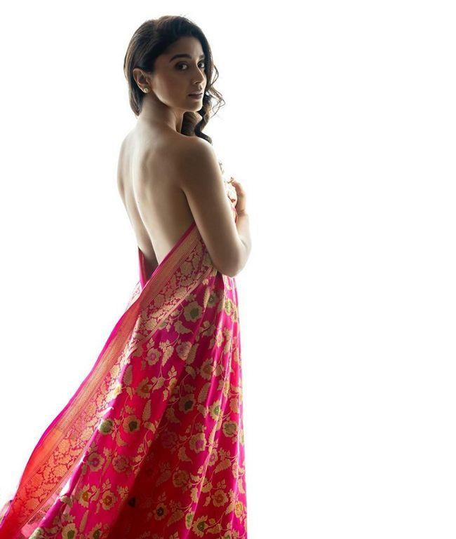 Stunning Shriya Sharan Flaunts Her Bareback