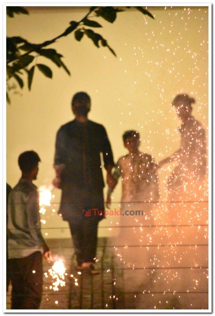 Allu Arjun Celebrates Diwali With Family