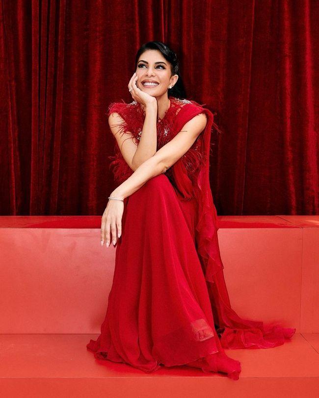 Jacqueline Fernandez Appealing Looks In Red Outfit