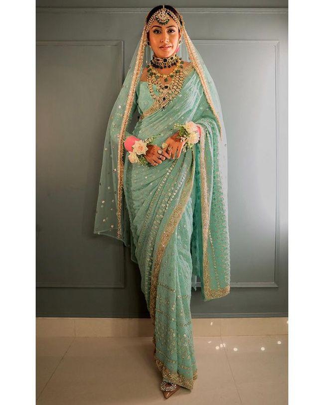 Surbhi Chandna Beautiful Looks In Traditional Saree