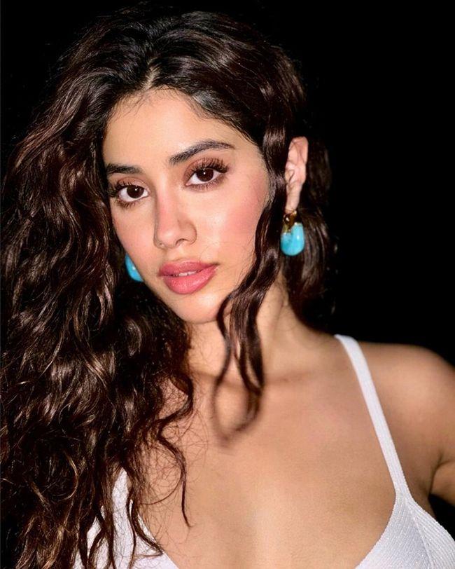 Janhvi Kapoor Sizzles In Alluring White Outfit