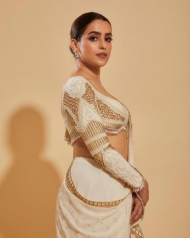 Flawless Looks Of Sanya Malhotra In White