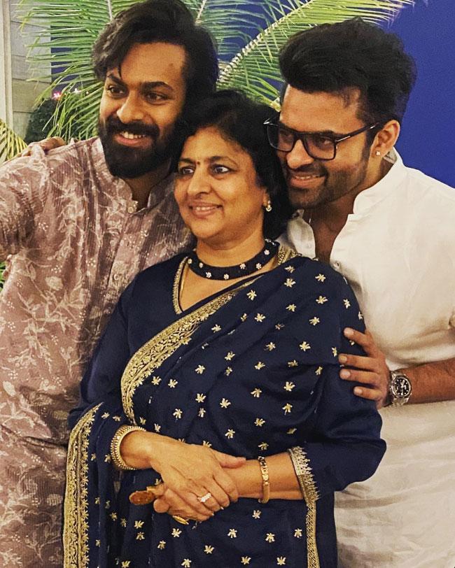 Heartwarming Mothers Day Clicks Of Our Celebrities