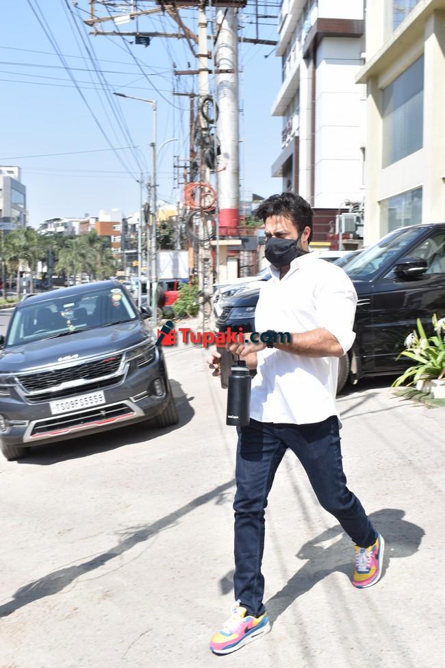 Tollywood Actors Spotted at Gym