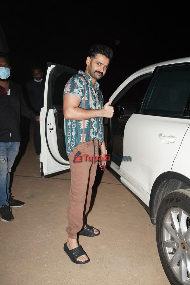 Exclusive Ram Pothineni Papped Post Shooting For The Warrior in Hyderabad