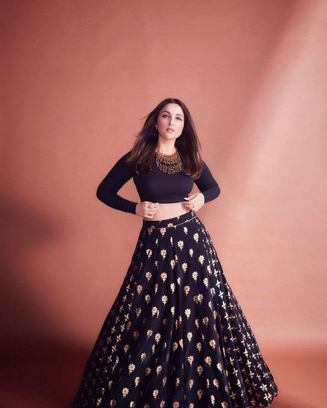 Parineeti Chopra Shines Bright In Designer Outfit