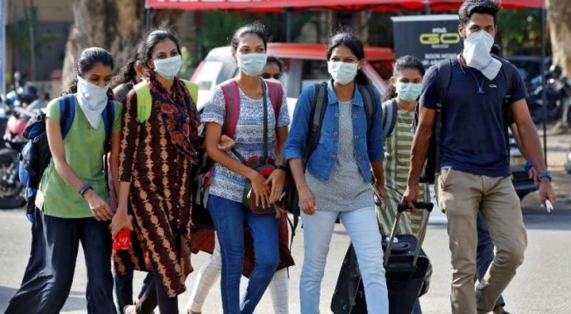 कोरोना लॉकडाउन: उत्तर प्रदेश, दिल्ली, मुंबई सहित कई शहरों में घर से बाहर  मास्क लगाना अनिवार्य