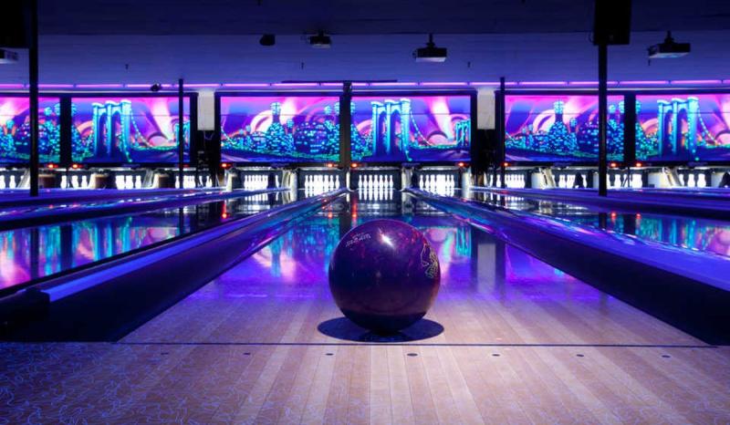 Check Out These 8 Best Bowling Alleys In Delhi Ncr For A Sporty Day Out With Your Gang