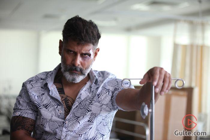 Vikram In Mr Kk Gulte Latest Andhra Pradesh Telangana Political And Movie News Movie Reviews Analysis Photos
