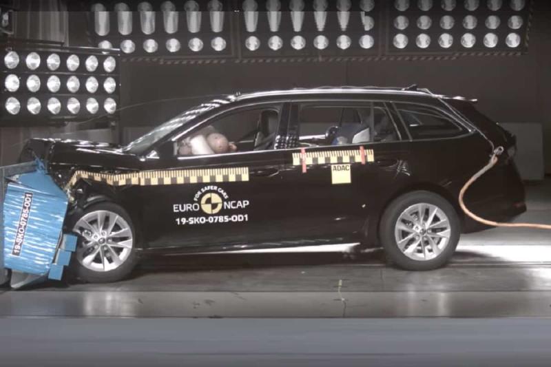 Skoda Octavia Gets 5 Star Rating In Euro Ncap Crash Test