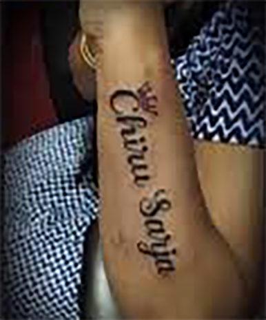 Meghana Raj shares a video of a fan getting Chiranjeevi Sarja's name  tattooed | udayavani
