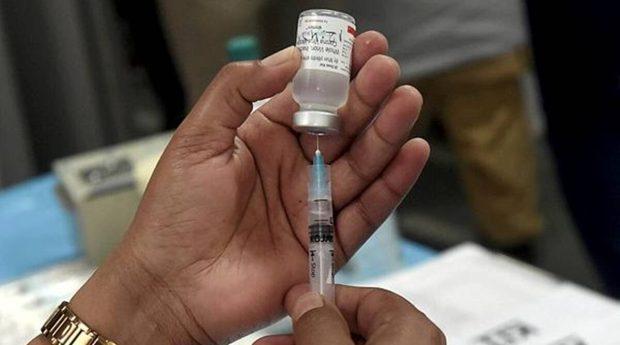 nobody can be forced to undergo covid-19 vaccinations:sc | udayavani