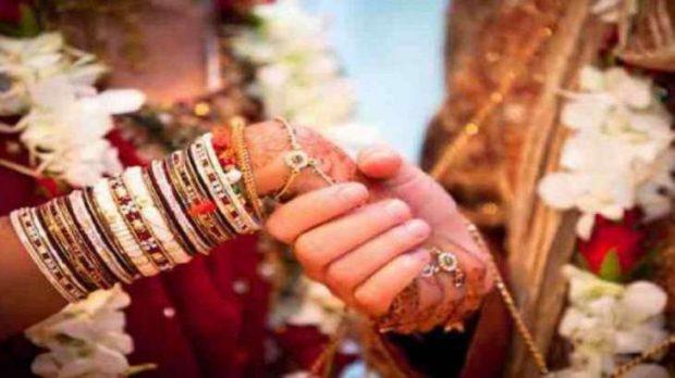 UP: Bridegroom returns dowry to parents-in-law, receives praise for gesture  | udayavani