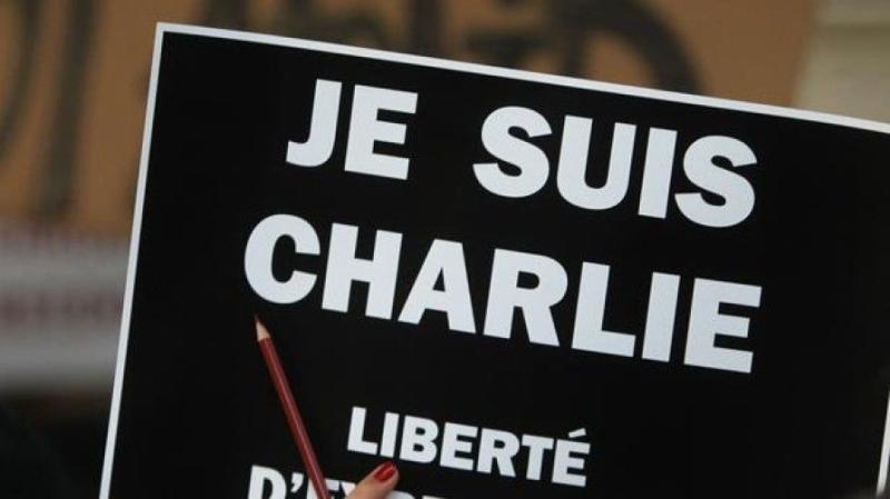 पैंगबर मुहम्मद के कार्टून पर फिर विवाद, फ्रांस में शिक्षक का सिर काटा