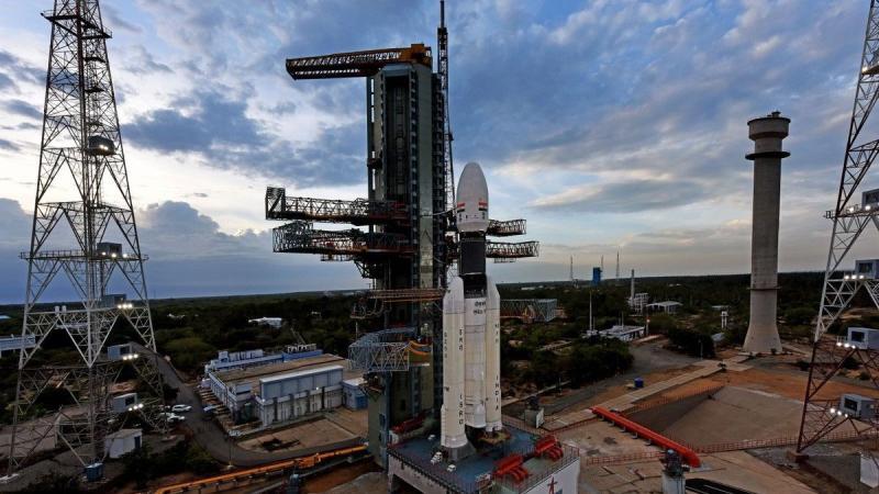 चंद्रयान-2: तकनीकी दिक़्क़तों की वजह से रुकी लॉन्चिंग