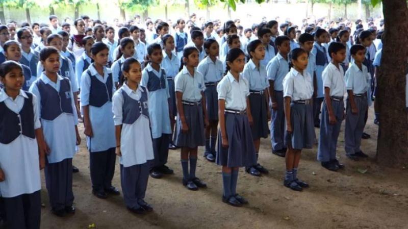 महाराष्ट्र के स्कूलों में रोज़ संविधान की प्रस्तावना का पाठ क्यों?