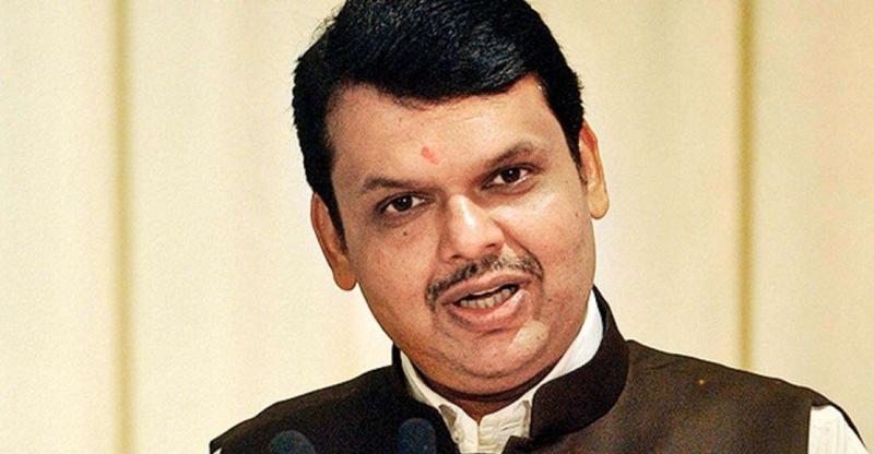 महाराष्ट्र सरकार के ख़िलाफ़ लोगों का गुस्सा फूटा, कई मंत्री हार की ओर