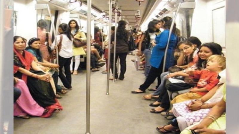 मुफ़्त मेट्रो सवारी के बहाने वोटों को ख़रीदने की है योजना