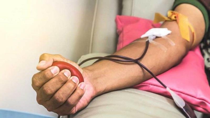 कोरोना: नई मुसीबत, महाराष्ट्र में सिर्फ़ 7-8 दिन का ख़ून का स्टॉक शेष