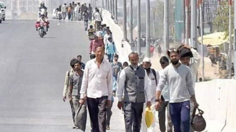 लॉकडाउन: दिल्ली से घर लौट रहे डेलीवरी एजेंट की मौत, 200 किमी चला था पैदल 