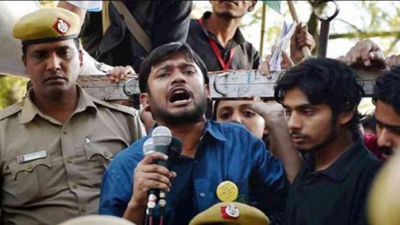 चार्जशीट नहीं ‘राजनीति’ कर रही है दिल्ली पुलिस
