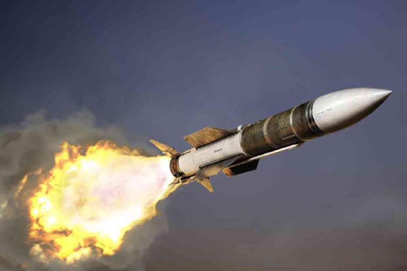 रूस ने तैनात कीं हाइपरसोनिक मिसाइलें 