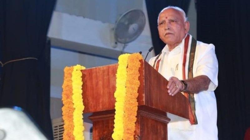 कर्नाटक: येदियुरप्पा के पर कतर रहा है बीजेपी आलाकमान?