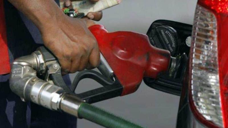 बजट 2021 : पेट्रोल-डीज़ल पर सरकार ने लगाया 'सेस'