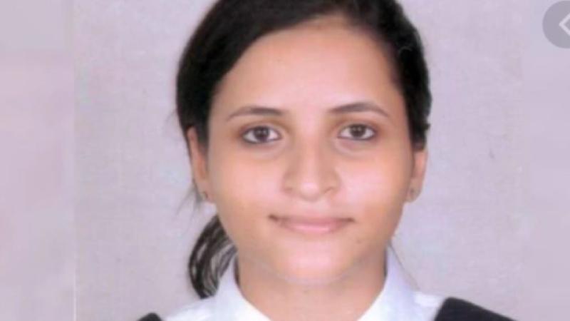 दिशा रवि मामला: निकिता जैकब, शांतनु के ख़िलाफ़ गिरफ़्तारी वारंट जारी