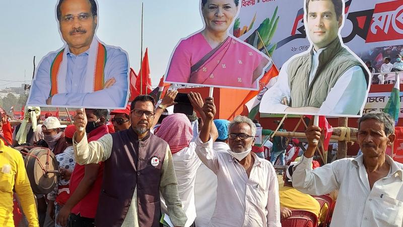 बंगाल: कांग्रेस-लेफ़्ट ने दिखाया दम, कोलकाता रैली में जुटाई भीड़