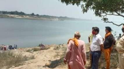 बिहार : गंगा में लाशें मिलने से हड़कंप, कोरोना से मौत की आशंका